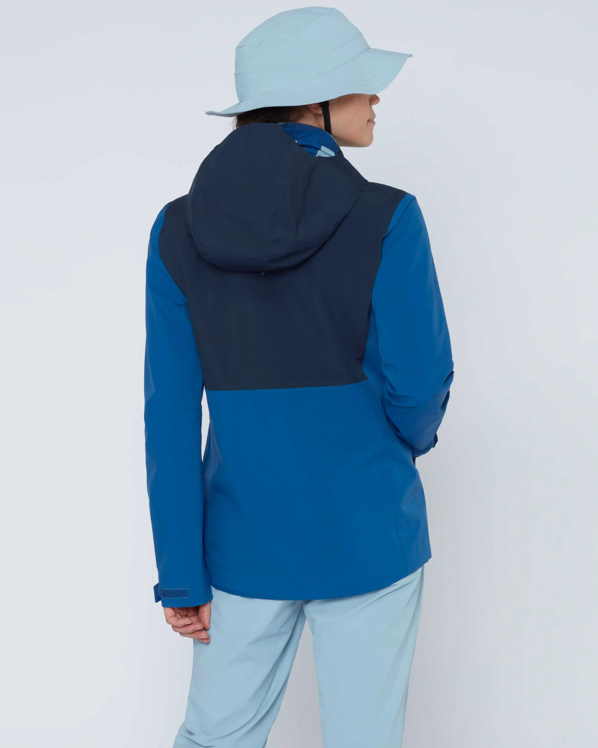 Linard Light HS Hooded Jacket Women
