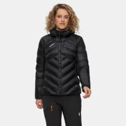 Taiss IN Hooded Jacket Women