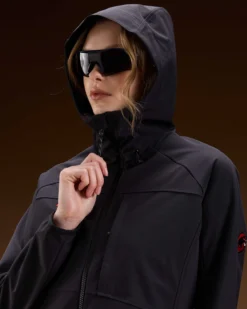 Ultimate Comfort SO Hooded Jacket Women Classic