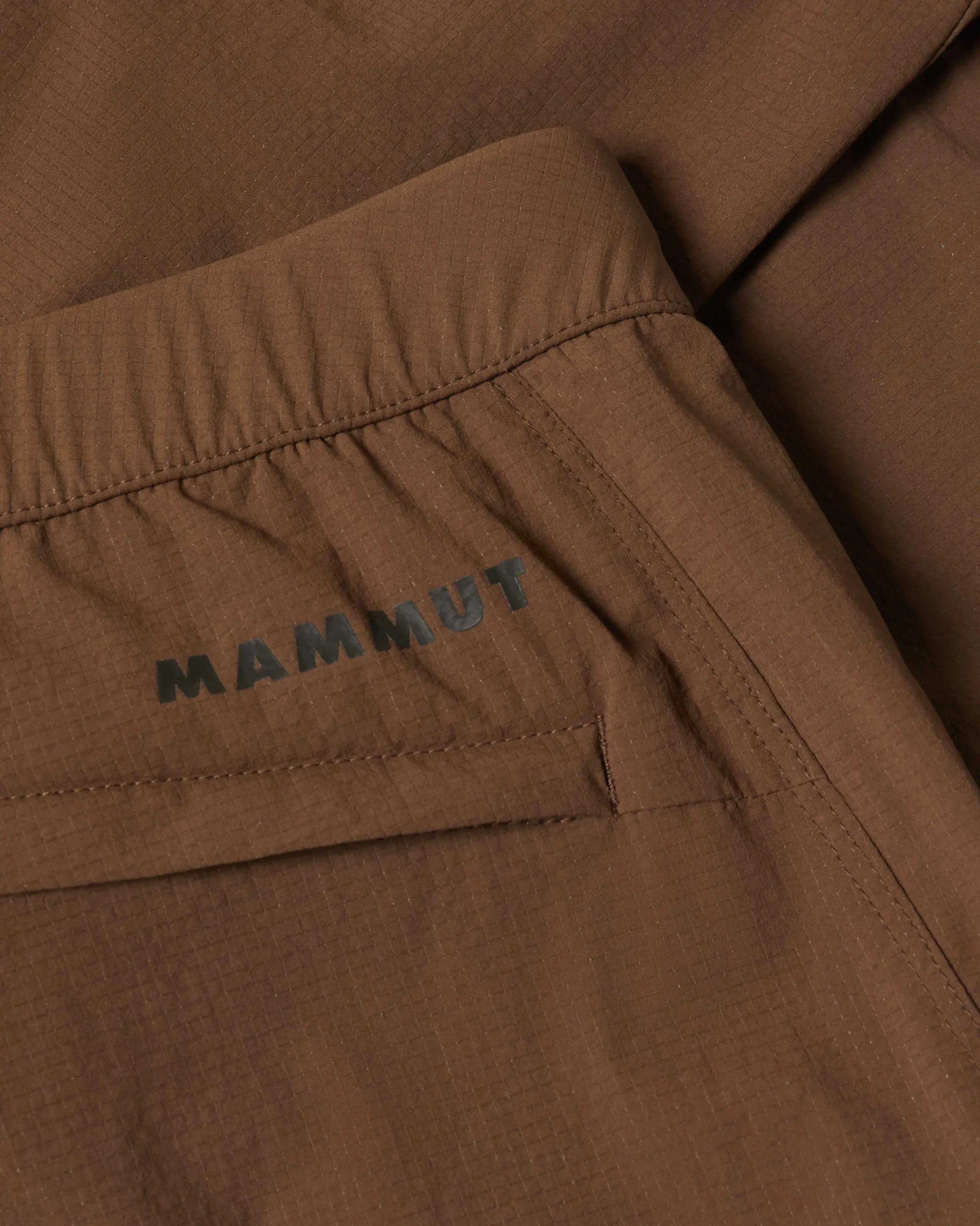 Valley Airdot Shorts Men