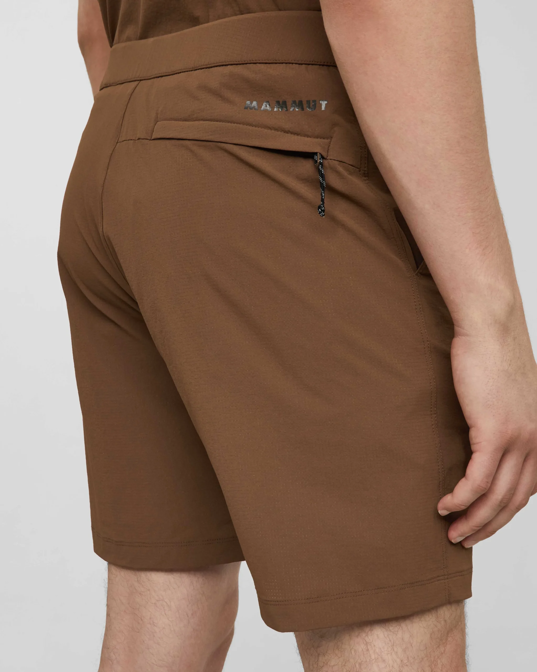 Valley Airdot Shorts Men